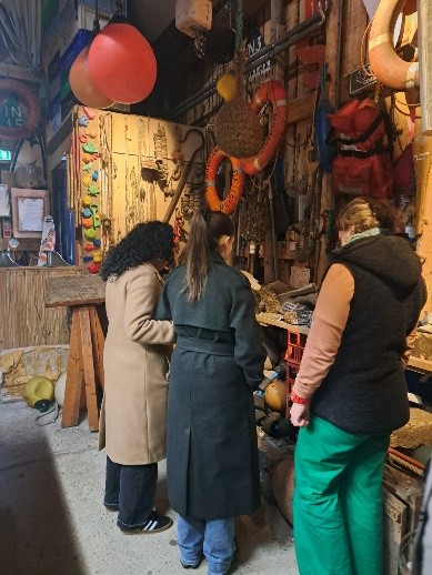 Strandschatten en inspiratie - studenten Pedagogisch Werk naar Kaap Skil - Smart Future - Vonk -