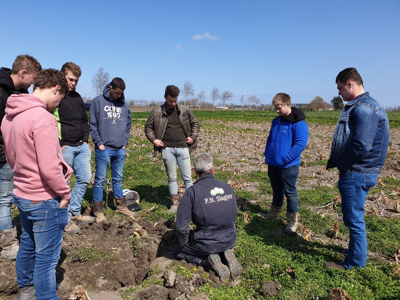 Studenten akkerbouw-vollegrondsgroenteteelt op bezoek bij Slagter 2