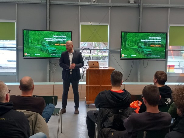 Technologie in het groen inspirerende masterclass over AI en LiDAR bij Vonk Hoorn - Smart Future - Vonk