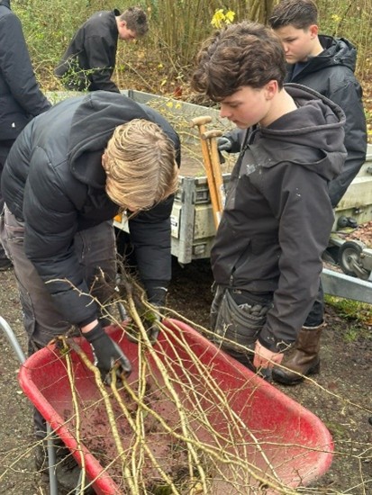 Werken aan biodiversiteit in De Waarderhout - Smart Future Vonk