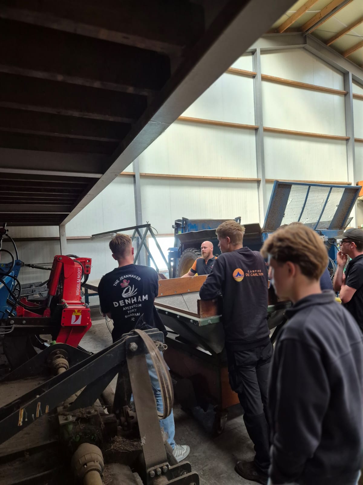 Plantenteelt studenten Vonk leren in de praktijk