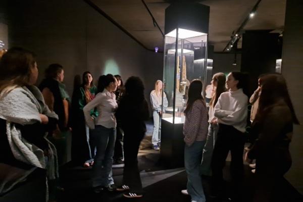 Strandschatten en inspiratie - studenten Pedagogisch Werk naar Kaap Skil - Smart Future - Vonk -