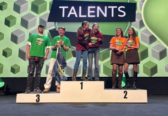 Vonk pakt met Skills Talents goud op Skills the Finals -Dominique de Groot en Mattanja Vogelpoel